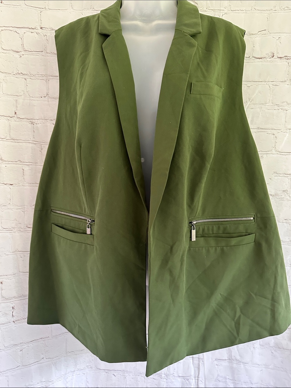 Ryan Wythe tailored lined Olive Green Sleeveless Blazer Vest size 2X